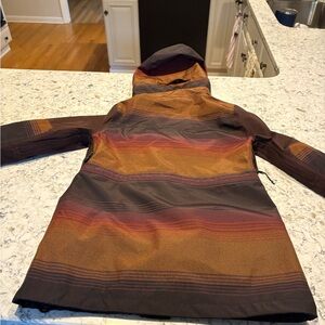 XS Volcom Gore Tex windproof shell/Jacket, excellent used condition